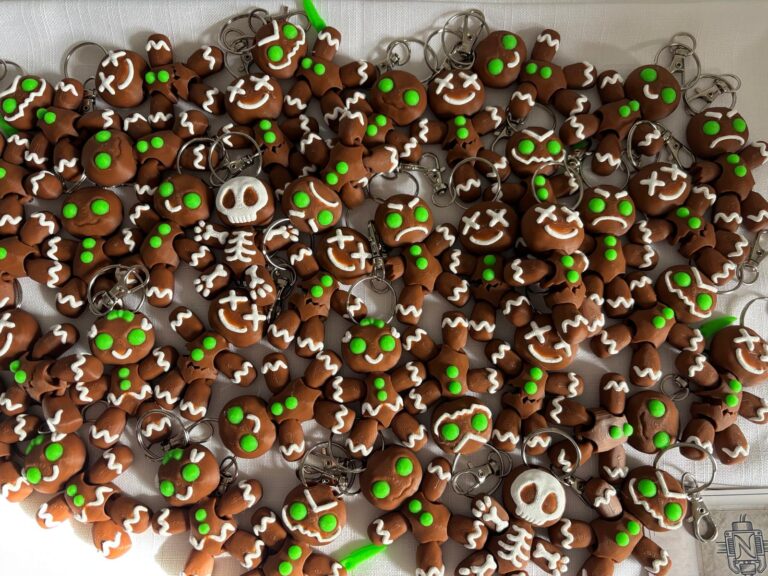 3D printed gingerbread man keyring collection